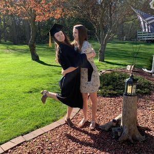 Meet your Posher, Brittaney